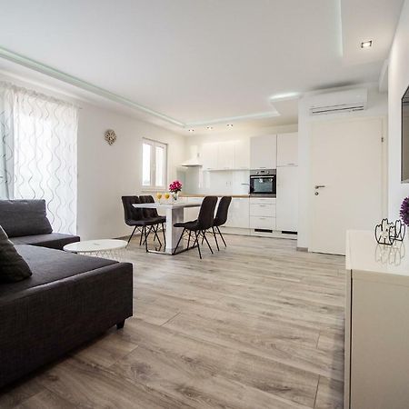 Solin Apartments Praetorium Exteriér fotografie