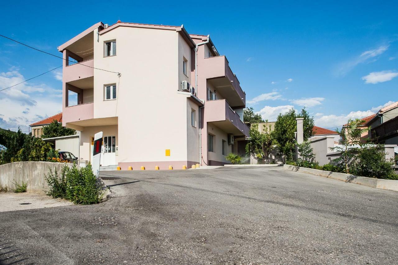 Solin Apartments Praetorium Exteriér fotografie