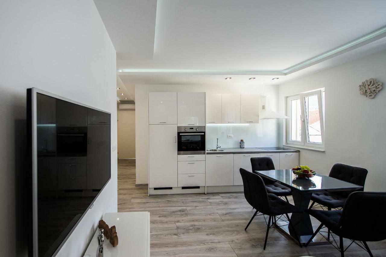 Solin Apartments Praetorium Exteriér fotografie